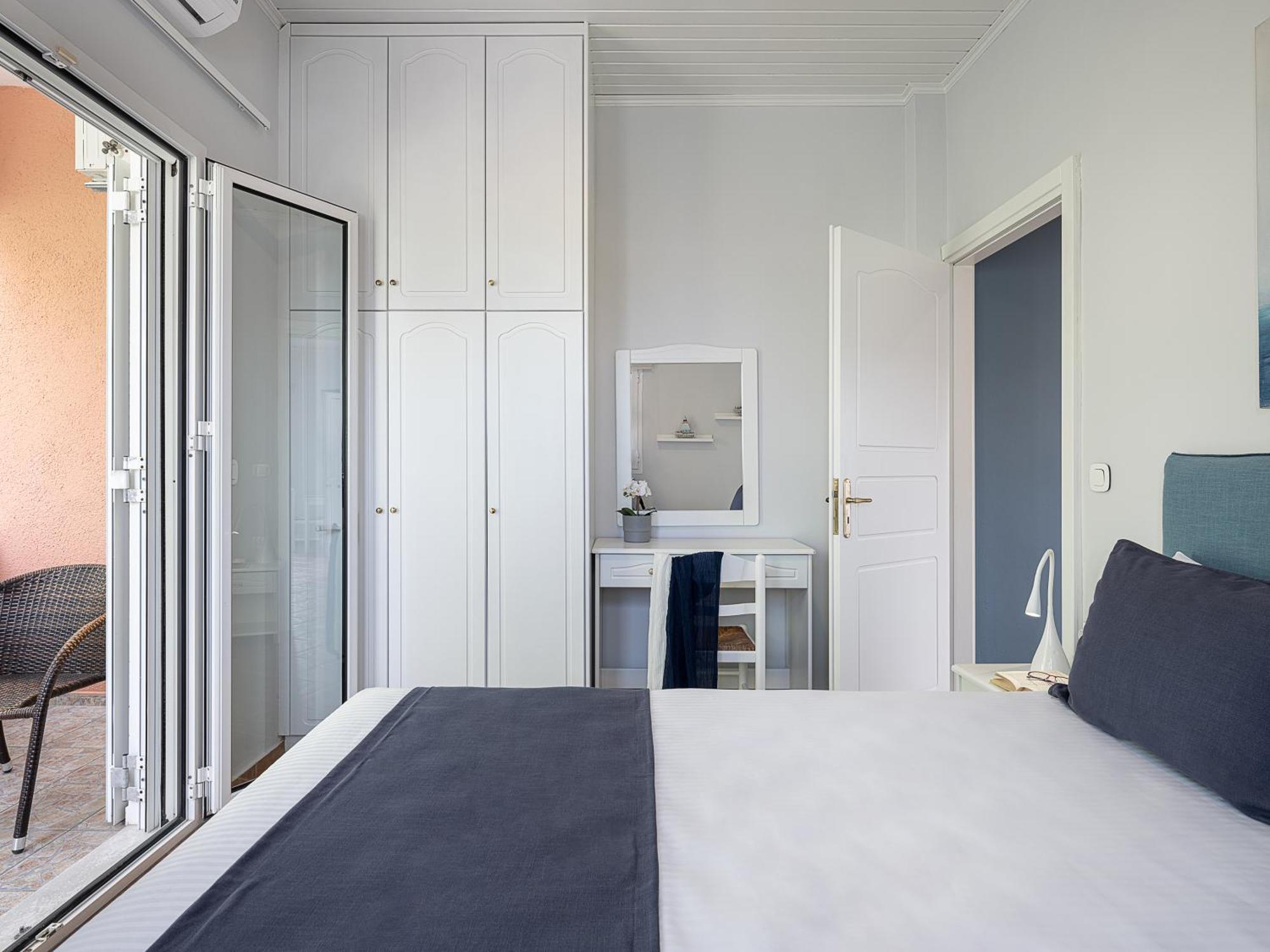 Elena Seafront Luxury Apartments Almirida Quarto foto